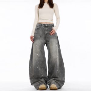 WASHED BAGGY JEANS